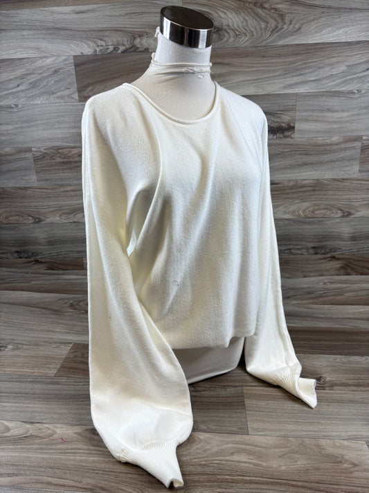 Top Long Sleeve By Clothes Mentor In Cream, Size: L