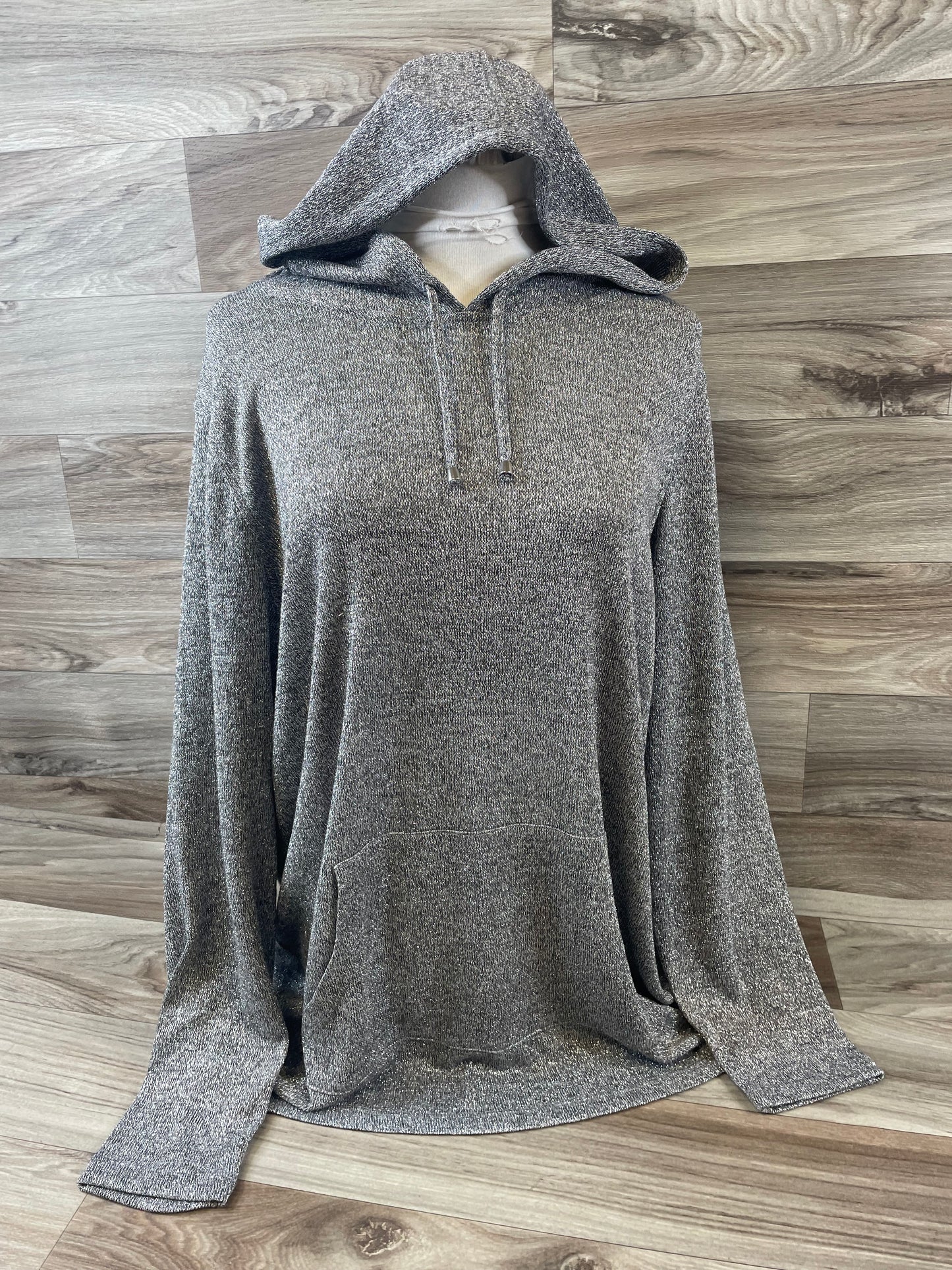 Top Long Sleeve By Christopher And Banks In Grey, Size: Xl