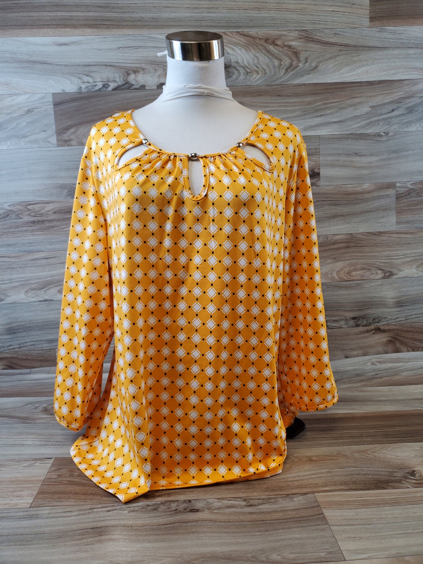 Top 3/4 Sleeve Basic By Notations In Yellow, Size: Xl