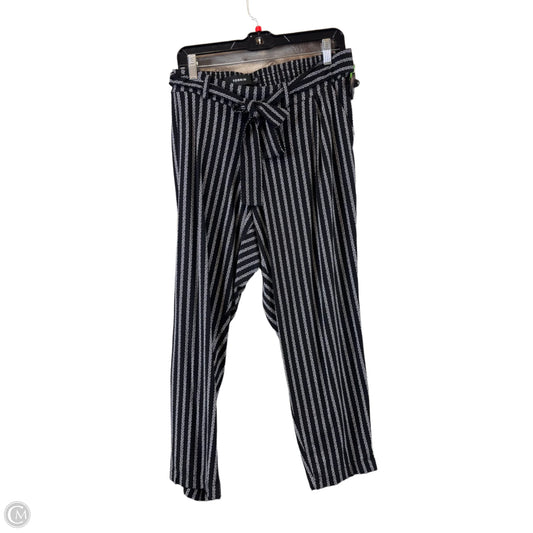 Pants Cropped By Torrid In Black & White, Size: 18