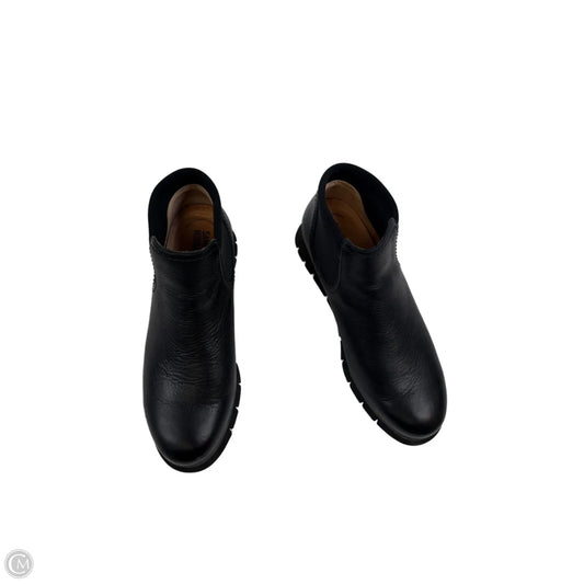 Boots Ankle Flats By Clothes Mentor In Black, Size: 8.5