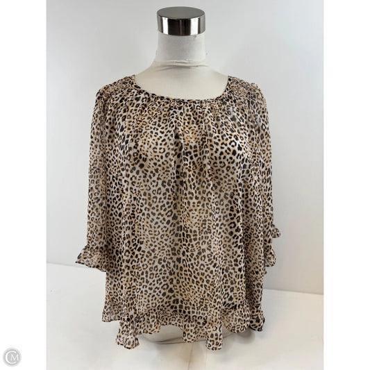 Top Short Sleeve By Chicos In Leopard Print, Size: S