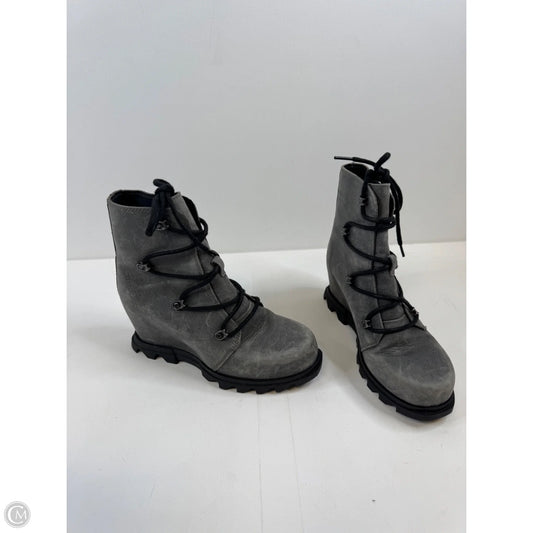 Boots Ankle Flats By Sorel In Grey, Size: 7.5