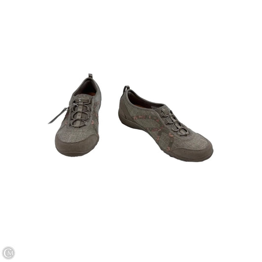Shoes Flats By Skechers In Tan, Size: 7.5
