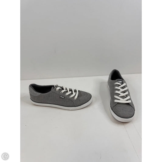 Shoes Sneakers By Keds In Grey & White, Size: 7