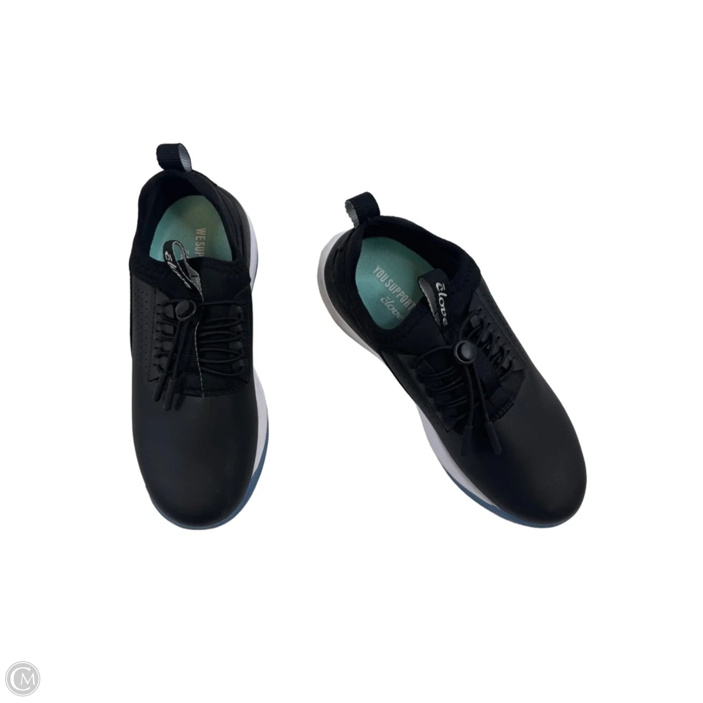 Shoes Athletic By Clothes Mentor In Black & White, Size: 6