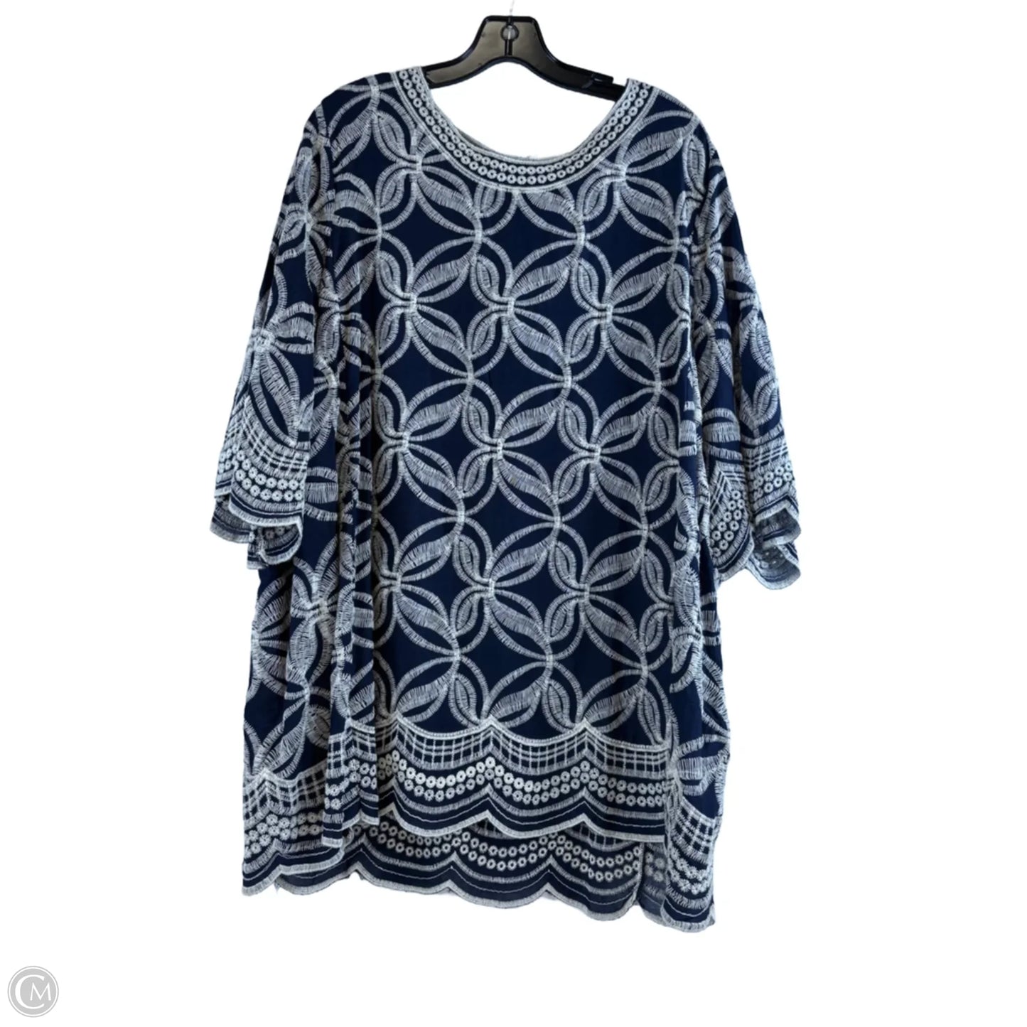 Top Short Sleeve By Solitaire In Blue & White, Size: 2x