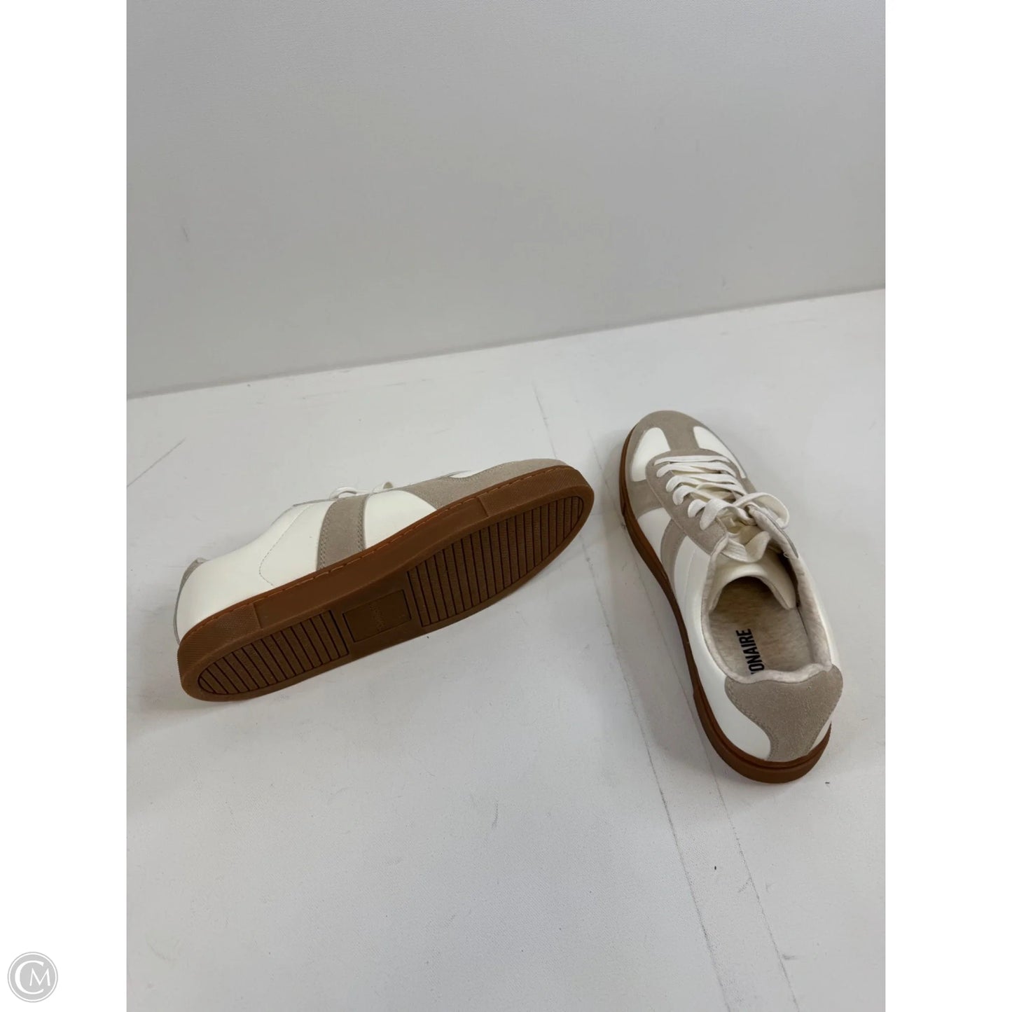 Shoes Sneakers By Cushionaire In Black & Tan, Size: 10