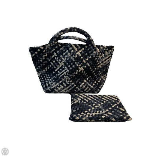 Tote By Clothes Mentor, Size: Medium