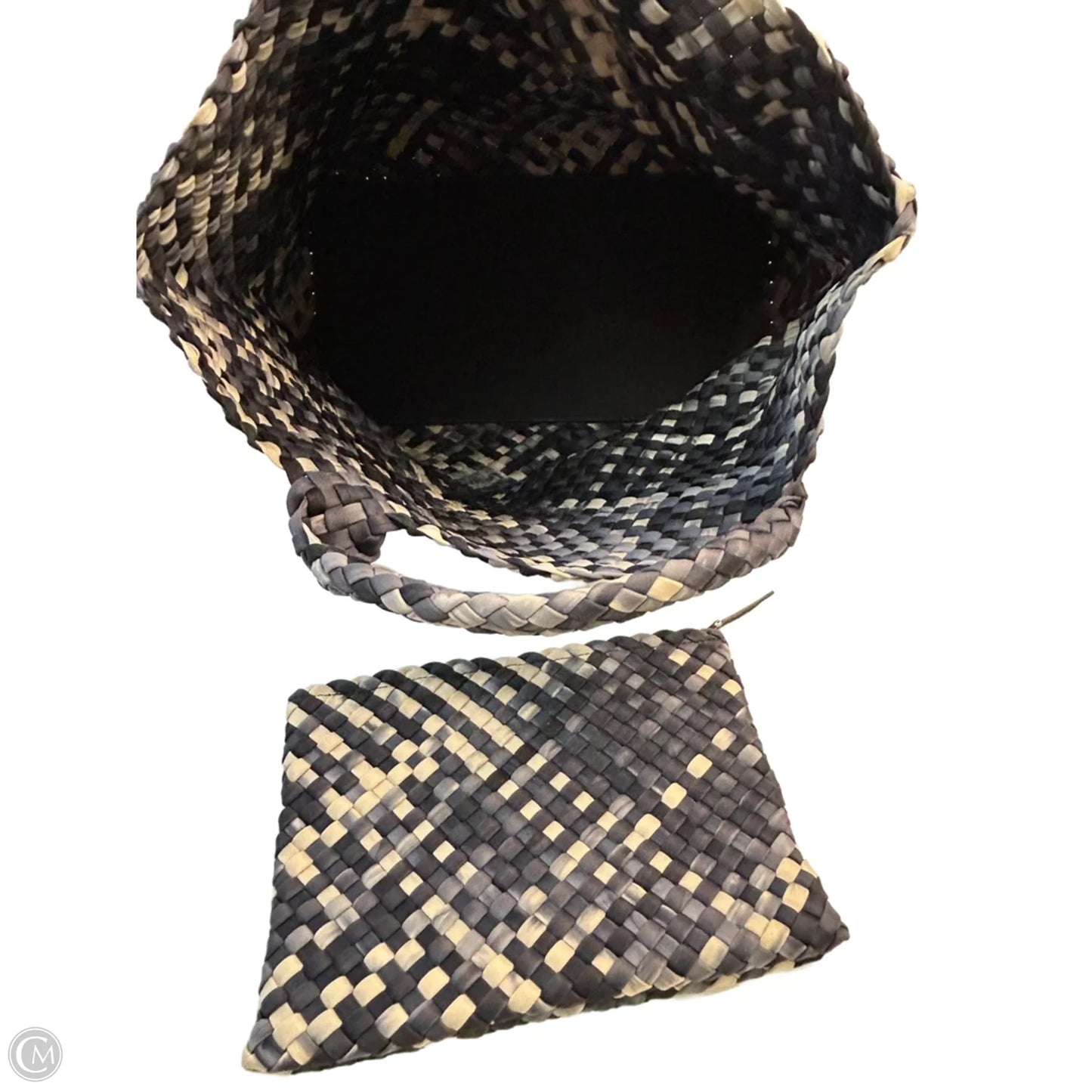 Tote By Clothes Mentor, Size: Medium