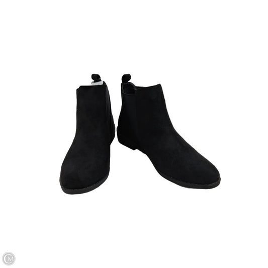 Boots Ankle Flats By Cmf In Black, Size: 9