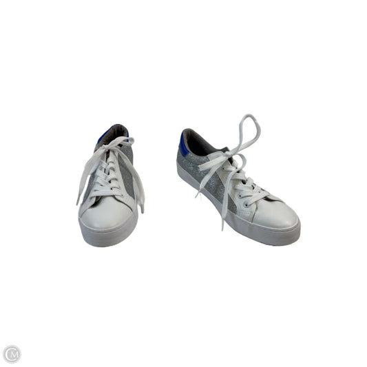 Shoes Sneakers By Clothes Mentor In Silver & White, Size: 10